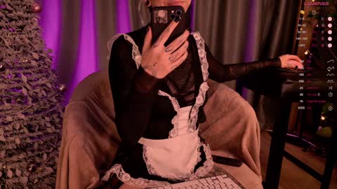 mika_moon_ online show from January 2025 10:02:02 PM