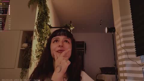 mika_moon_ online show from September 2025 02:41:01 PM