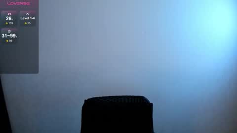 Snapshot of mika_reid chatting on September 2025 04:12:02 PM Mika online show from September 2025 04:12:02 PM
