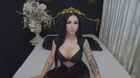 Mikaela online show from September 2025 01:43:01 AM