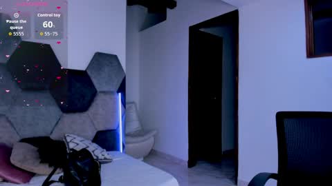 Mikaela blondie bigass online show from May 2026 07:08:01 PM