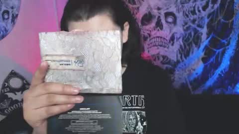 Snapshot of mikaskullcs chatting on March 2026 10:05:01 PM Mika online show from March 2026 10:05:01 PM