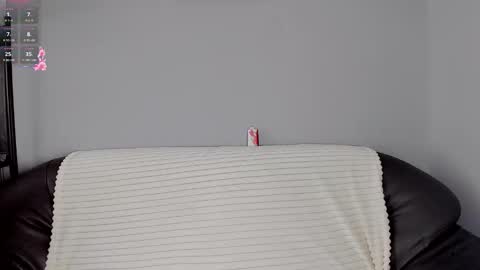 Snapshot of mikasssu chatting on November 2025 08:48:01 AM mikasssu online show from November 2025 08:48:01 AM