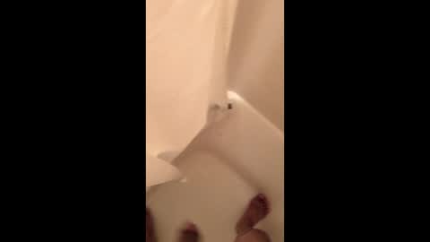 Snapshot of mikasuza69 chatting on October 2025 04:57:02 PM mikasuza69 online show from October 2025 04:57:02 PM