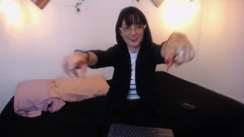Snapshot of mikaza_akerman chatting on March 2026 12:54:02 PM mikaza online show from March 2026 12:54:02 PM
