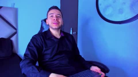 Mike  online show from December 2025 12:42:02 PM