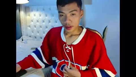 Snapshot of mike_cummer chatting on March 2026 07:42:02 AM Chan Chan online show from March 2026 07:42:02 AM