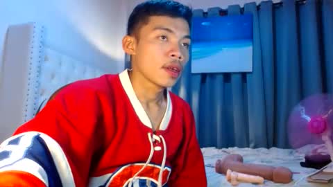 Snapshot of mike_cummer chatting on April 2026 06:09:01 AM Chan Chan online show from April 2026 06:09:01 AM