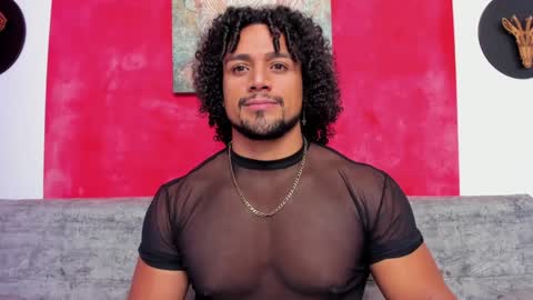 Snapshot of mike_estevess chatting on January 2025 09:21:02 AM   online show from January 2025 09:21:02 AM