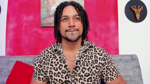 Snapshot of mike_estevess chatting on January 2025 02:56:01 AM   online show from January 2025 02:56:01 AM