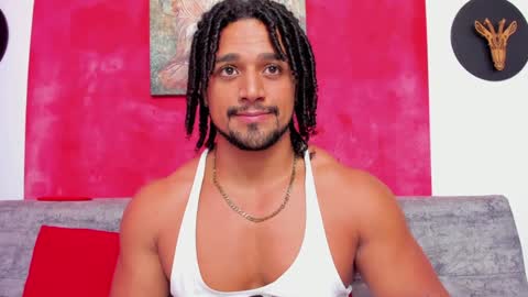 Snapshot of mike_estevess chatting on January 2025 09:08:02 PM   online show from January 2025 09:08:02 PM