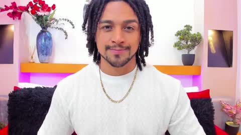 Snapshot of mike_estevess chatting on January 2025 06:35:01 AM   online show from January 2025 06:35:01 AM