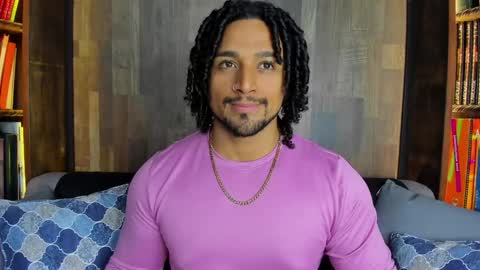 Snapshot of mike_estevess chatting on February 2025 04:15:02 AM   online show from February 2025 04:15:02 AM