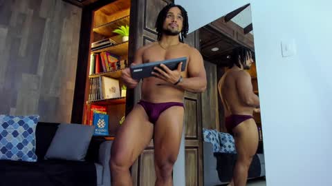 Snapshot of mike_estevess chatting on February 2025 07:18:02 AM   online show from February 2025 07:18:02 AM