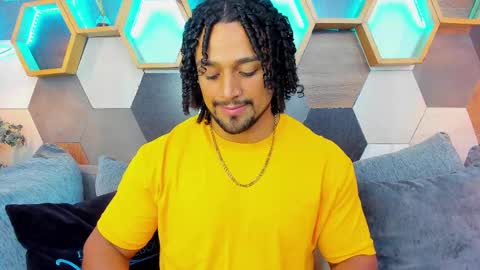 Snapshot of mike_estevess chatting on March 2025 01:47:02 AM   online show from March 2025 01:47:02 AM