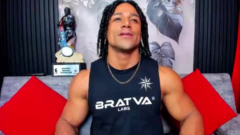 Snapshot of mike_estevess chatting on September 2025 09:58:01 PM   online show from September 2025 09:58:01 PM