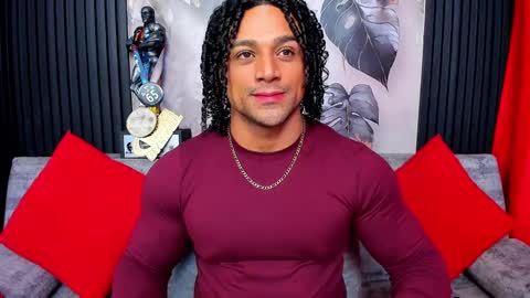 Snapshot of mike_estevess chatting on September 2025 08:16:02 AM   online show from September 2025 08:16:02 AM