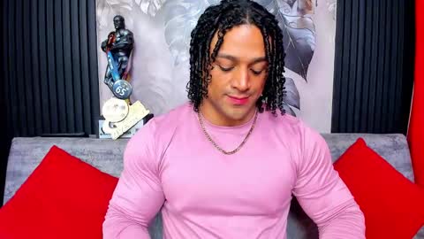 Snapshot of mike_estevess chatting on September 2025 08:18:02 AM   online show from September 2025 08:18:02 AM