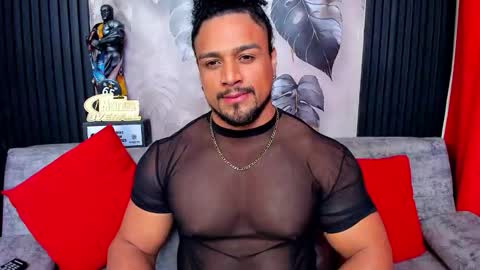 Snapshot of mike_estevess chatting on March 2026 06:28:02 AM online show from March 2026 06:28:02 AM