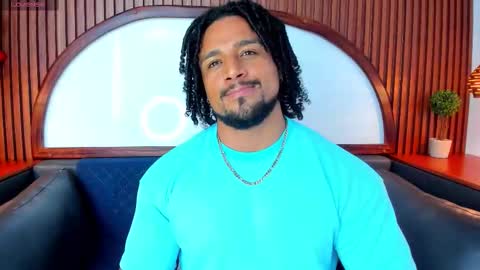 Snapshot of mike_estevess chatting on March 2026 06:14:02 PM online show from March 2026 06:14:02 PM