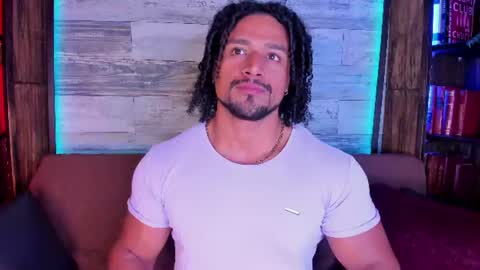 Snapshot of mike_estevess chatting on July 2026 08:03:01 AM online show from July 2026 08:03:01 AM