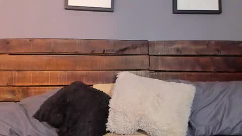 Mike Montoya online show from January 2026 02:47:01 AM