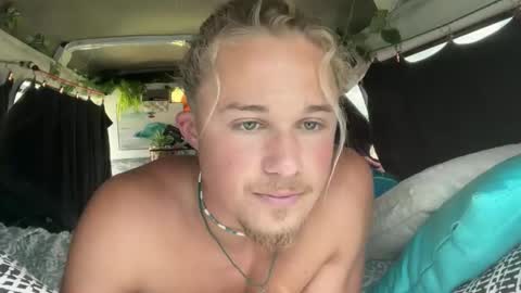 Snapshot of mike_sunn chatting on October 2025 02:32:02 AM Mike online show from October 2025 02:32:02 AM