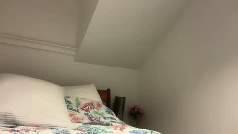 Mike online show from November 2025 08:09:02 AM