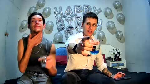 Snapshot of mikeandjax chatting on April 2026 12:29:02 PM Hot Buns online show from April 2026 12:29:02 PM