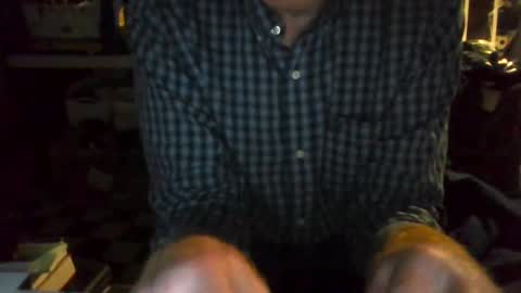 Snapshot of mikeb3200 chatting on February 2025 02:15:02 AM mikeb3200 online show from February 2025 02:15:02 AM