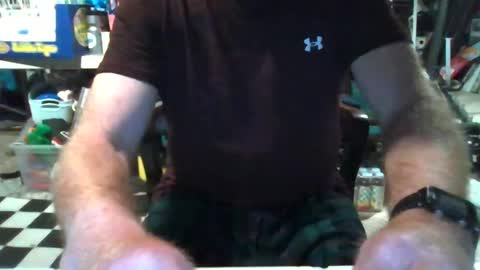 Snapshot of mikeb3200 chatting on March 2025 03:11:01 AM mikeb3200 online show from March 2025 03:11:01 AM