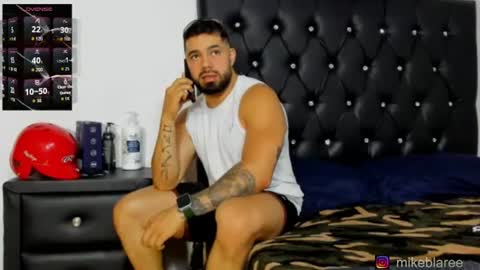 Snapshot of mikeblaree chatting on June 2026 08:35:01 PM mikeblaree online show from June 2026 08:35:01 PM