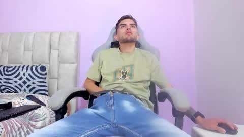 mikebradley15 online show from February 2026 03:32:02 AM