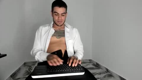 Snapshot of mikee_scooth chatting on November 2025 05:12:01 PM mikee_scooth online show from November 2025 05:12:01 PM