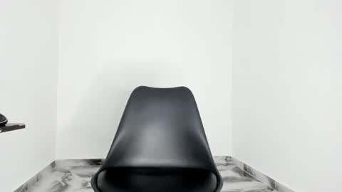 mikee_scooth online show from February 2026 06:52:02 PM