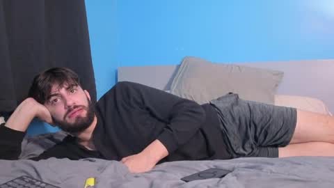 Snapshot of mikehawk1589 chatting on April 2026 07:48:02 AM mikehawk1589 online show from April 2026 07:48:02 AM