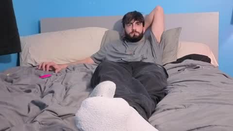 Snapshot of mikehawk1589 chatting on April 2026 09:10:01 AM mikehawk1589 online show from April 2026 09:10:01 AM