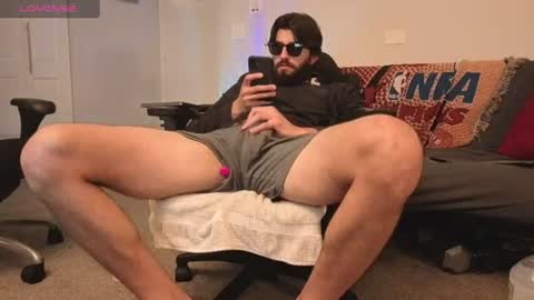 Snapshot of mikehawk1589 chatting on August 2026 07:18:02 AM mikehawk1589 online show from August 2026 07:18:02 AM