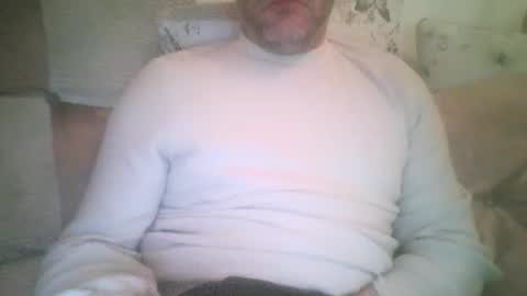 mikehockishuge9 online show from November 2025 04:25:01 PM