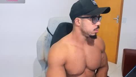 mikehotk online show from June 2026 08:00:01 PM