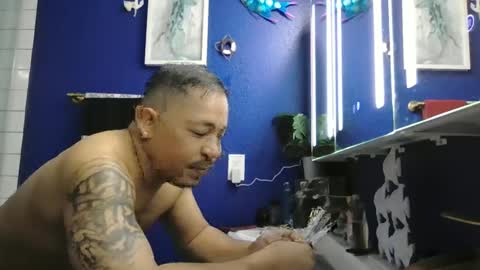 mikehtxxx1219 online show from January 2025 05:30:02 PM