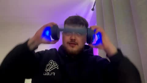 Snapshot of mikejones19988 chatting on January 2026 03:50:02 PM jake online show from January 2026 03:50:02 PM