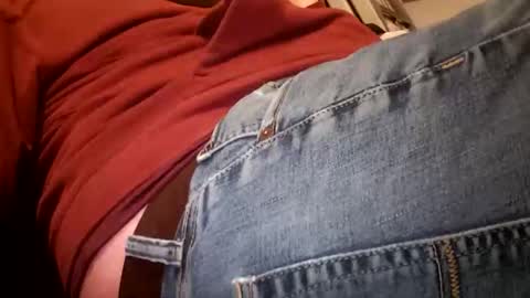 Snapshot of mikemalas1000 chatting on April 2026 02:34:01 AM mikemalas1000 online show from April 2026 02:34:01 AM