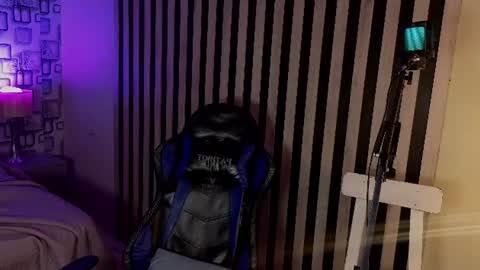 Mike online show from June 2026 04:57:01 PM