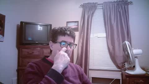 Snapshot of mikewulds chatting on March 2026 01:53:01 AM Mike online show from March 2026 01:53:01 AM
