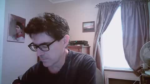 Snapshot of mikewulds chatting on April 2026 10:54:02 PM Mike online show from April 2026 10:54:02 PM