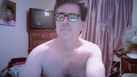 Snapshot of mikewulds chatting on April 2026 02:37:02 AM Mike online show from April 2026 02:37:02 AM