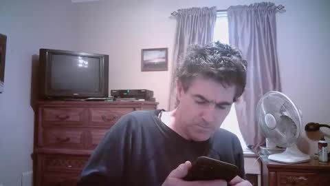 Snapshot of mikewulds chatting on May 2026 10:59:01 PM Mike online show from May 2026 10:59:01 PM