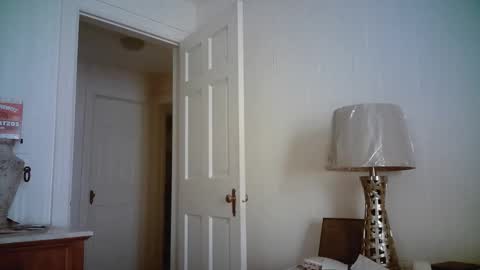 Snapshot of mikewulds chatting on May 2026 01:07:02 PM Mike online show from May 2026 01:07:02 PM