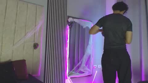 mikey_banji online show from October 2025 12:14:01 PM